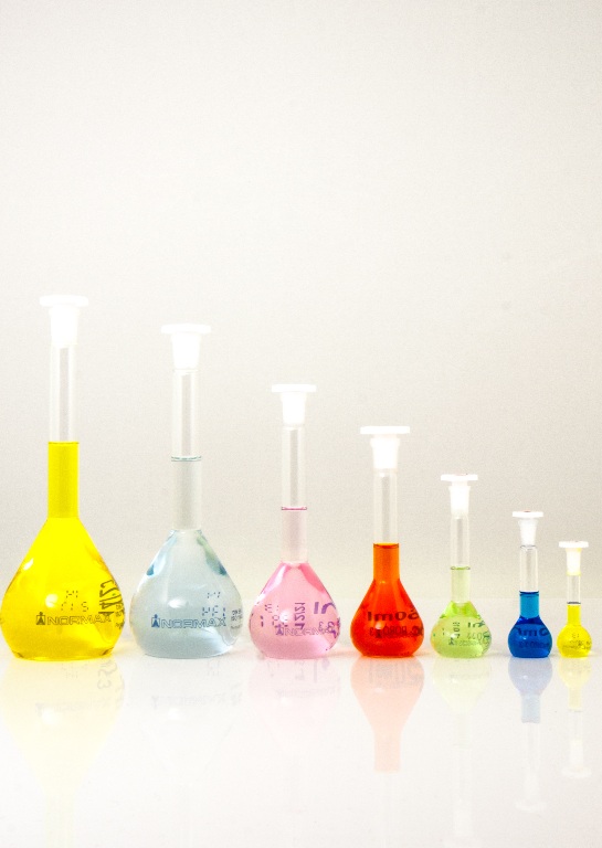 Normax - ლაბორატორიული მინის ჭურჭელი